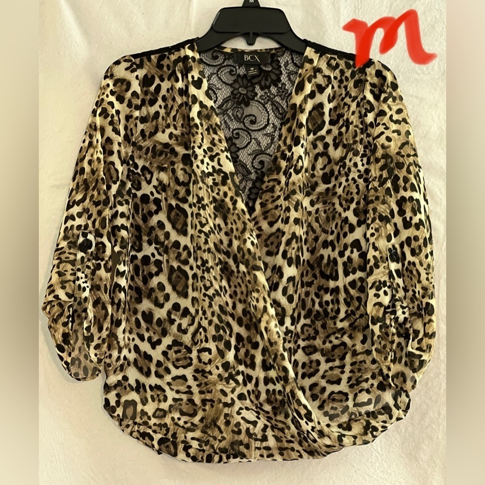 LADIES CREAM, BROWN & BLACK TOP WITH LACY BACK